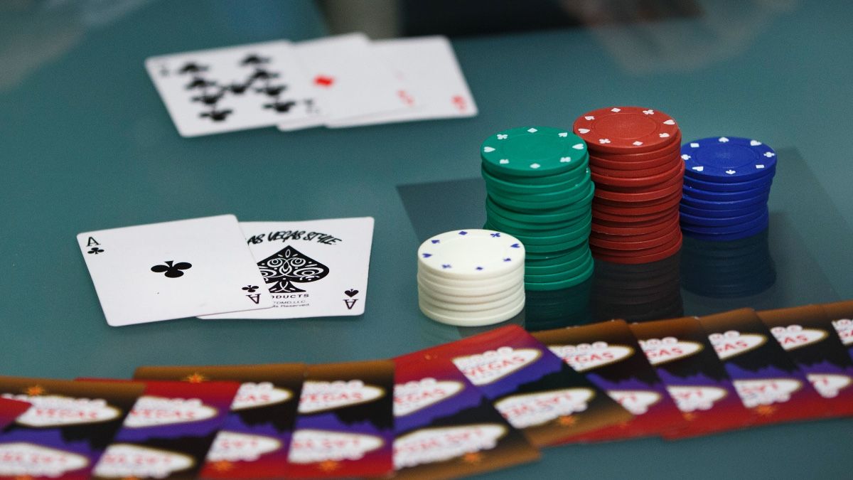 Online Poker