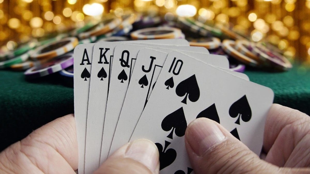 Online Poker
